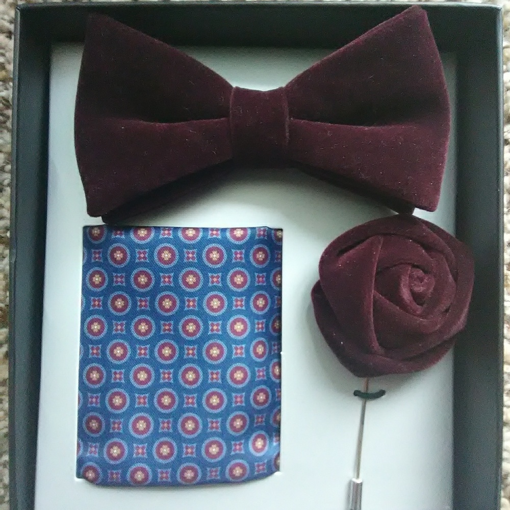 Bow tie set arty
